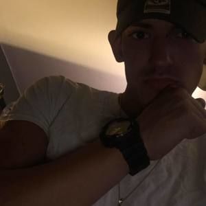 Meet your Posher, Brandon